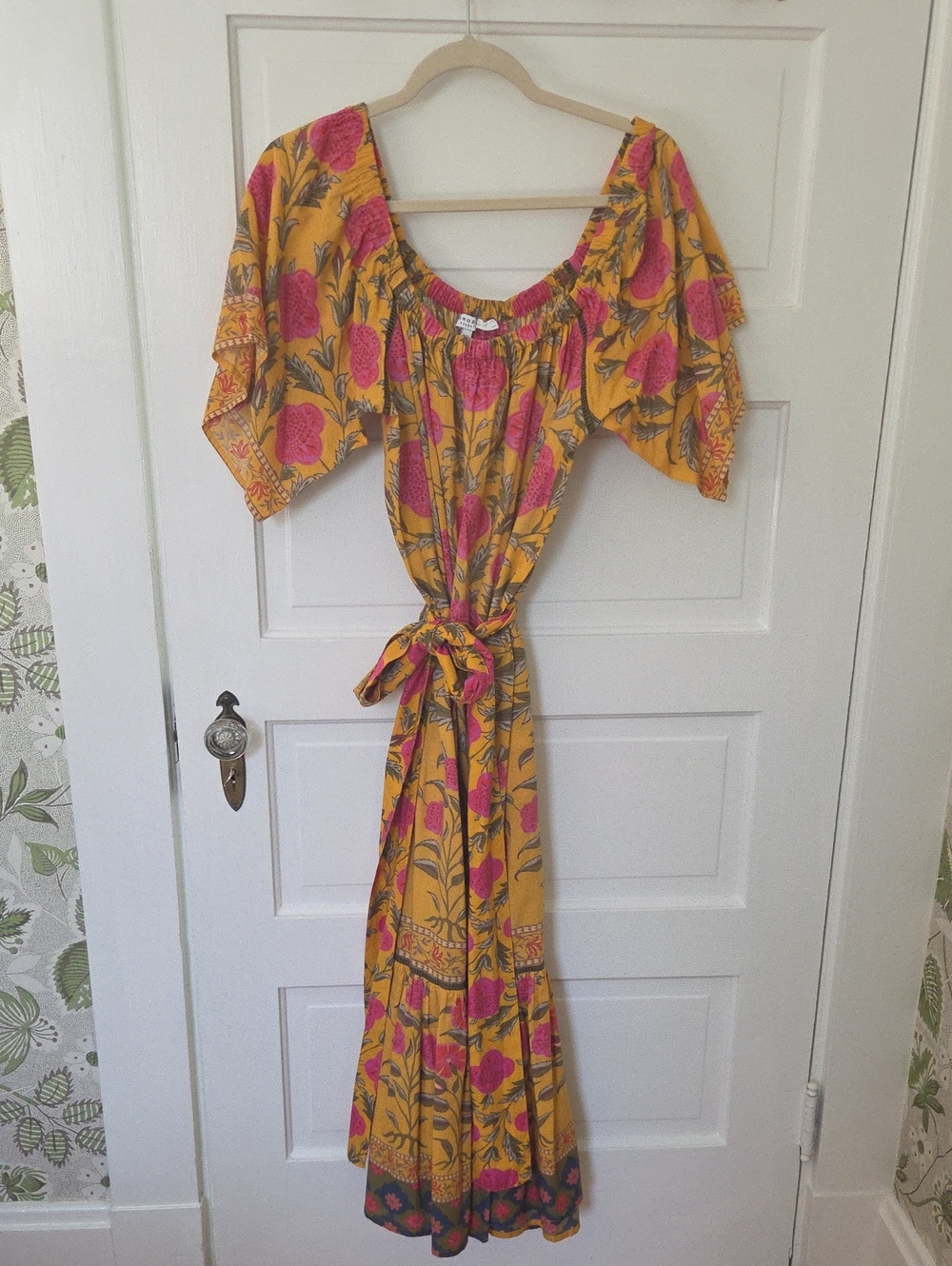 Rhode Resort Floral Off-Shoulder Maxi Dress with Tie Waist M/L Block Print